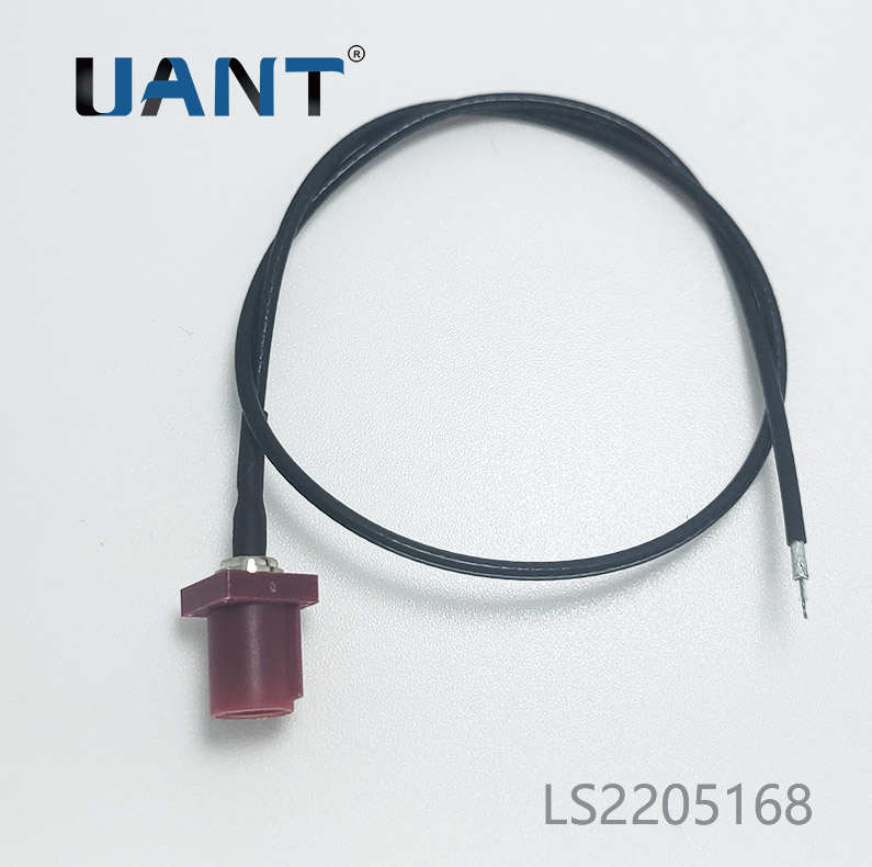 Fakra-D型紫色公头延长线，端剥线2/2/3，线长L=300mm（RG178黑色线）